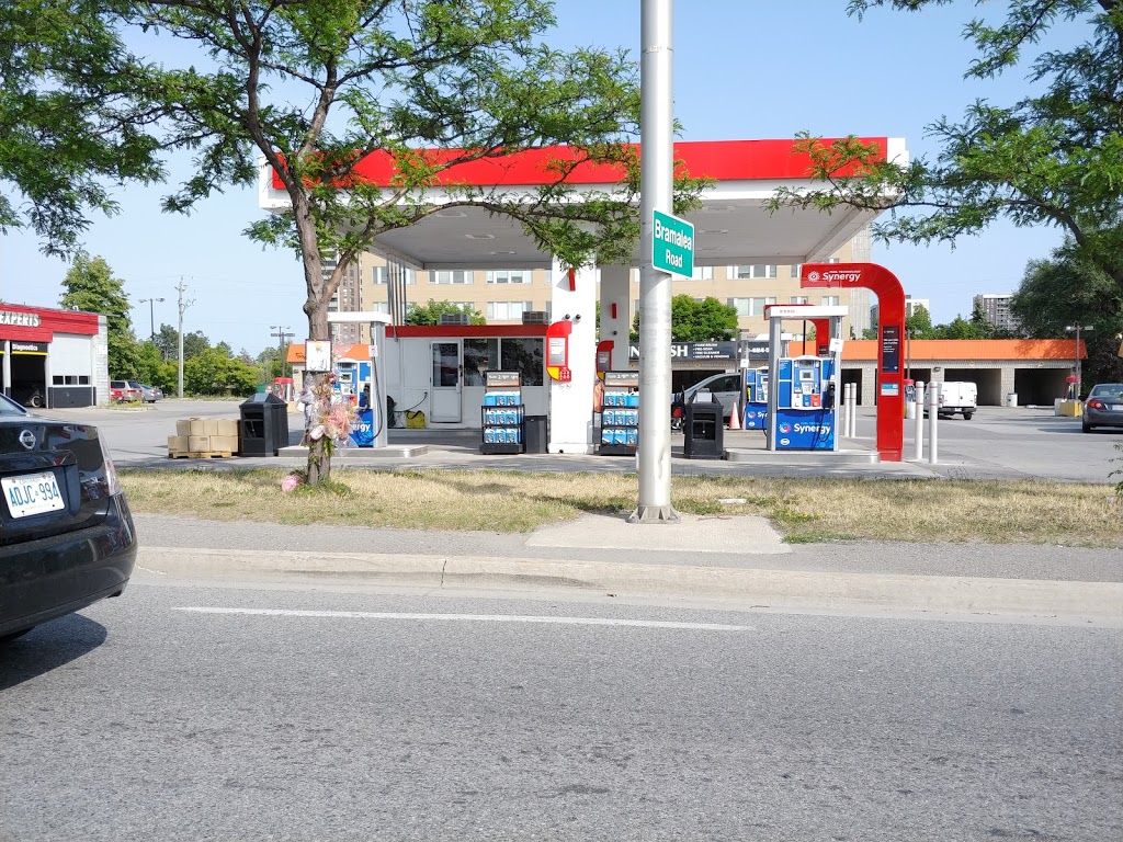 QUEEN AND BRAMALEA ESSO | 1707 Queen St E, Brampton, ON L6T 2H2, Canada | Phone: (905) 458-2200