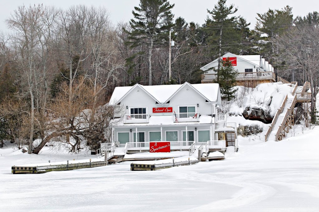 Sportsmans Inn Resort & Marina | 37 Channel St, Killarney, ON P0M 2A0, Canada | Phone: (800) 461-1117