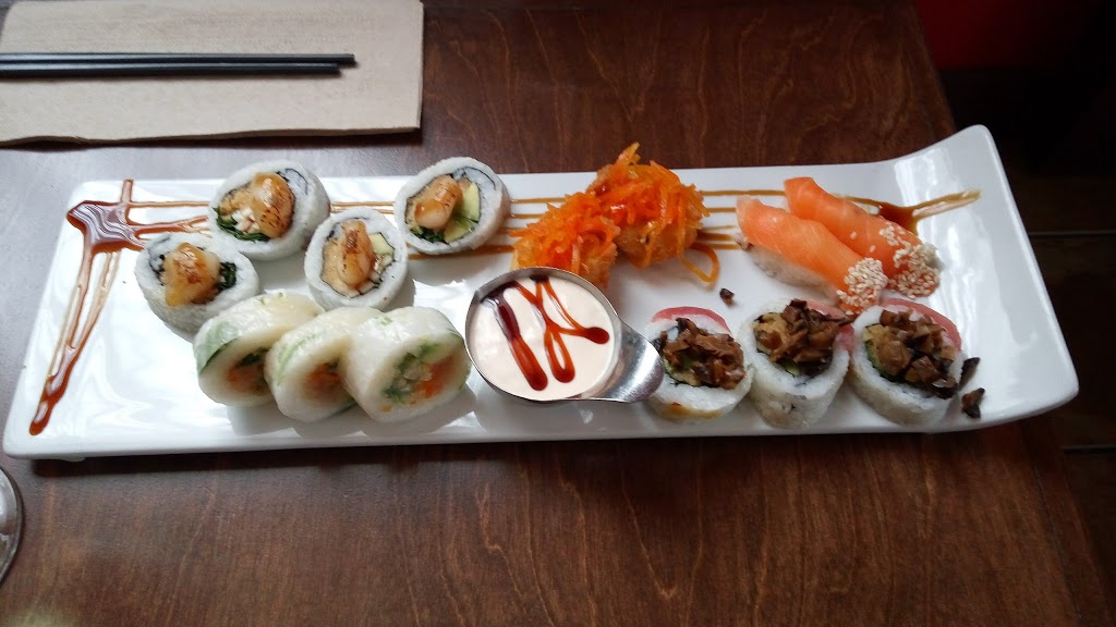 Sushi Taxi | 932 Prom Du St Maurice, Shawinigan, QC G9N 1L8, Canada | Phone: (819) 537-7878