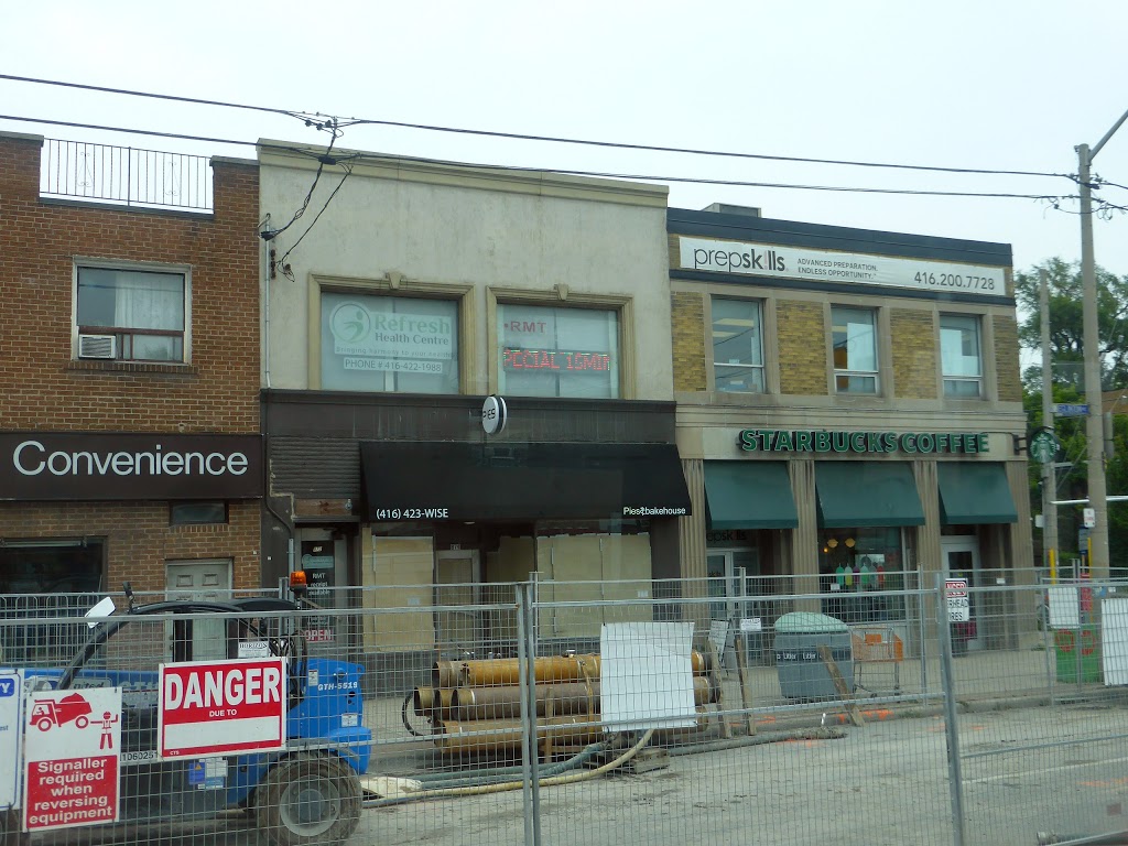 Laird Convenience | 872 Eglinton Ave E, East York, ON M4G 2L1, Canada