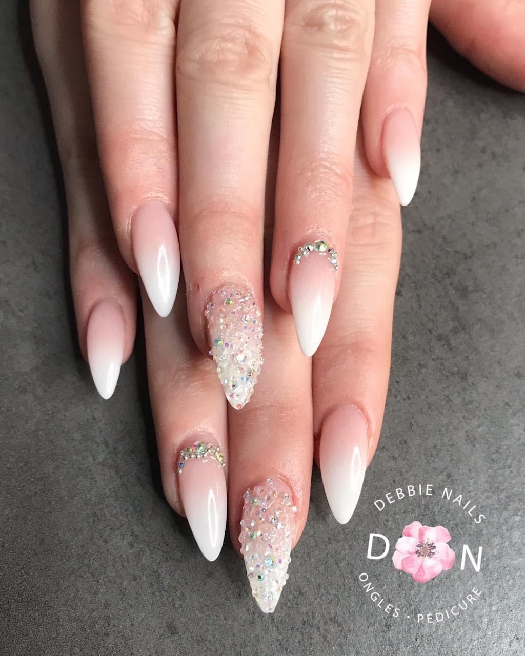 Debbie Nails | 333 Bd Lacombe Local 208, Repentigny, QC J5Z 1N2, Canada | Phone: (438) 884-5543