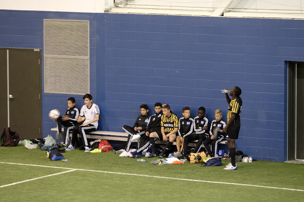 Académie de Soccer L Institut de Développement JMG | 285 Bd Lévesque E #43, Laval, QC H7G 1C5, Canada | Phone: (514) 495-0000