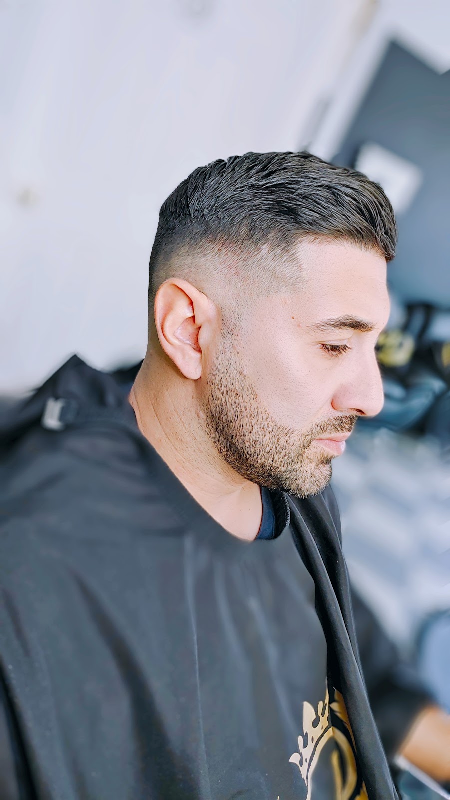 Fiore barbier | 1056 Avenue St Luc, Mascouche, QC J7K 3A4, Canada | Phone: (438) 345-1796