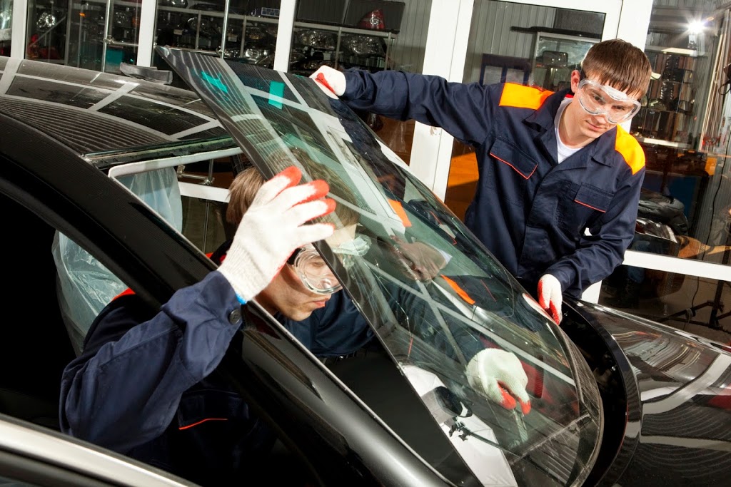 M D Auto Glass | 1264 Town Line Rd, Alden, NY 14004, USA | Phone: (716) 440-2249