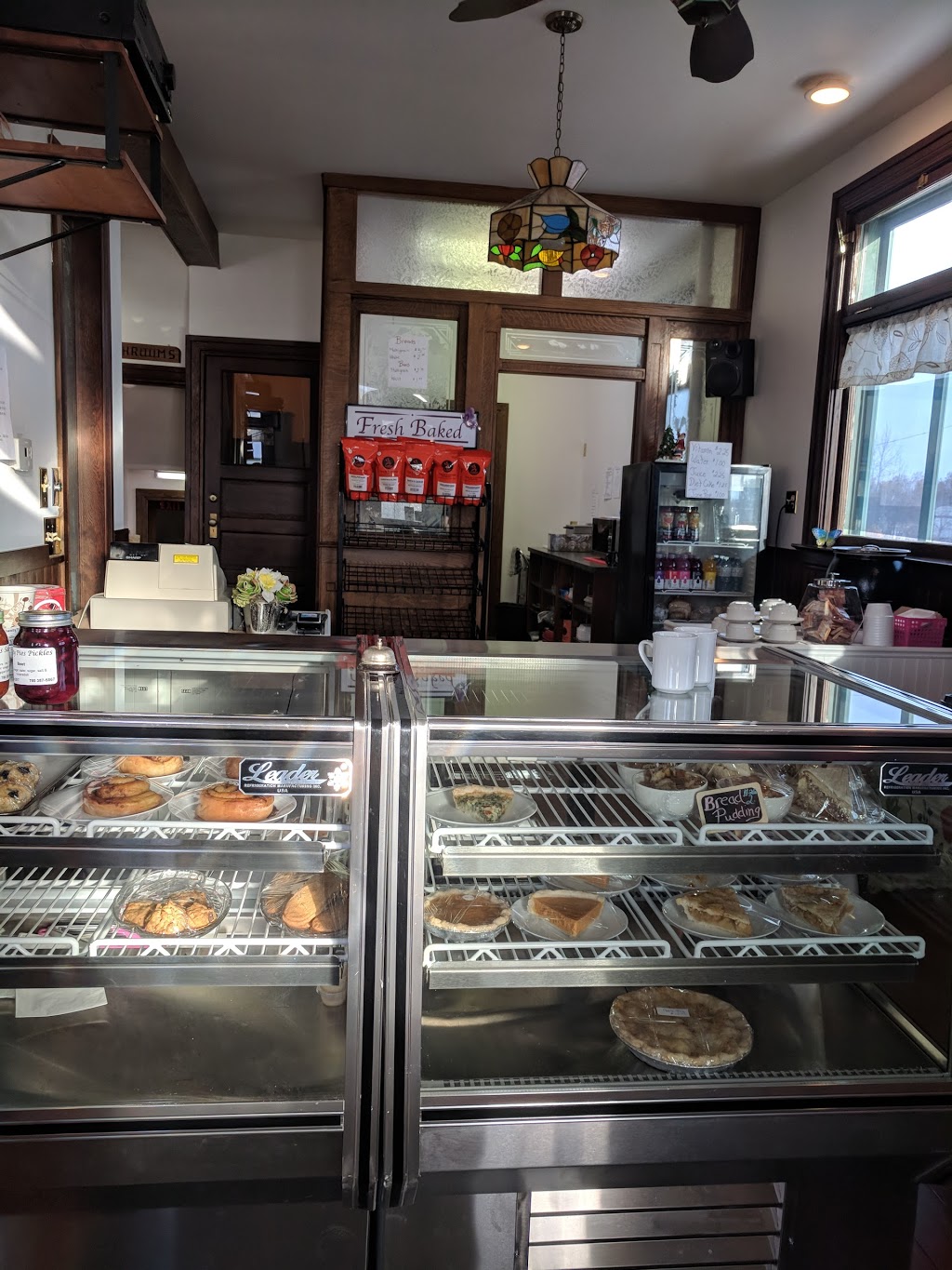 Sweety Pies Bakery | 5002 50 Ave, Millet, AB T0C 1Z0, Canada | Phone: (780) 387-5867