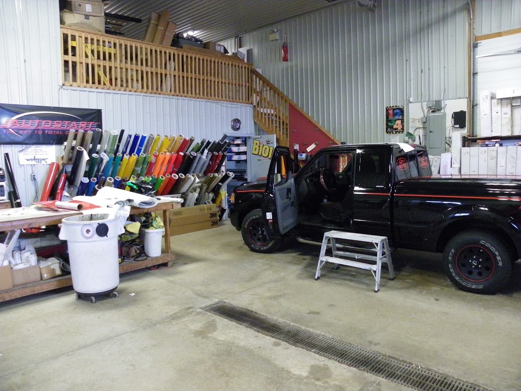 Auto Trim Design And Sign | 5 Currie Dr, Midhurst, ON L9X 0N3, Canada | Phone: (705) 739-7075