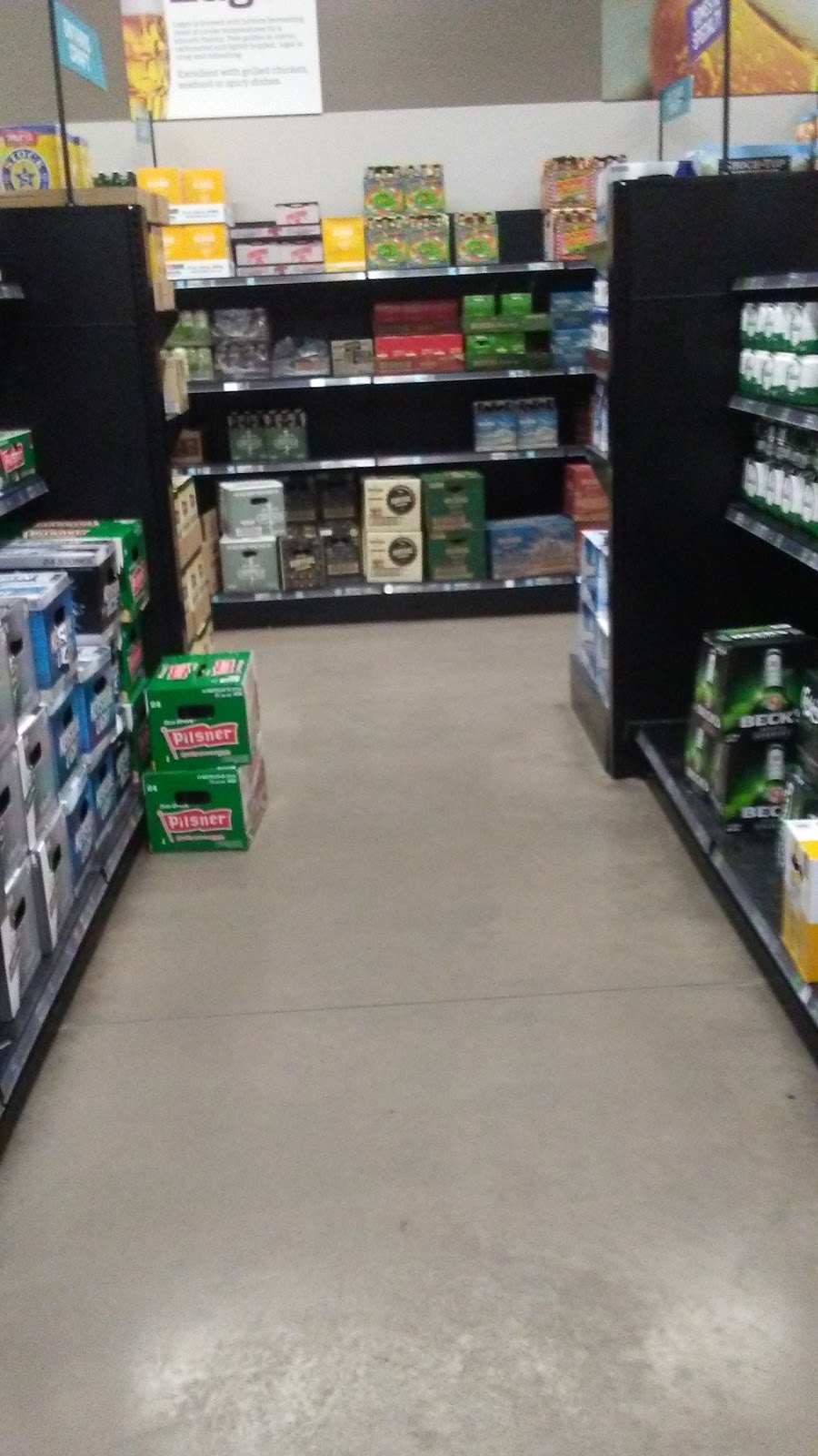 Beer Store | 200 Ritson Rd N, Oshawa, ON L1G, Canada | Phone: (905) 728-1132