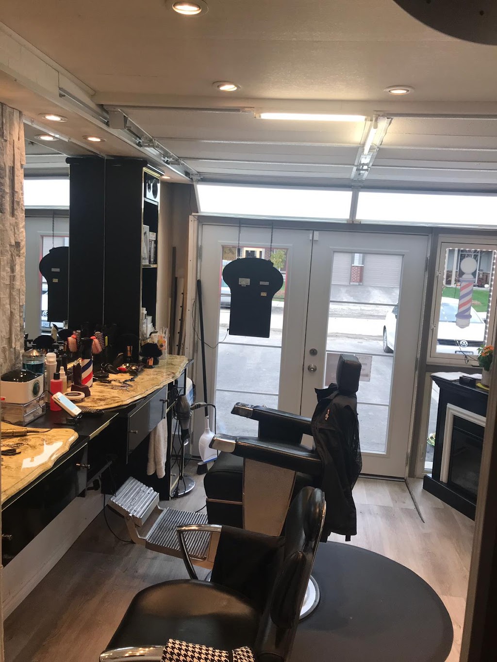 Fadis Barber | 147 Gardenpost Ter, Orléans, ON K4A 5G9, Canada | Phone: (514) 585-4250