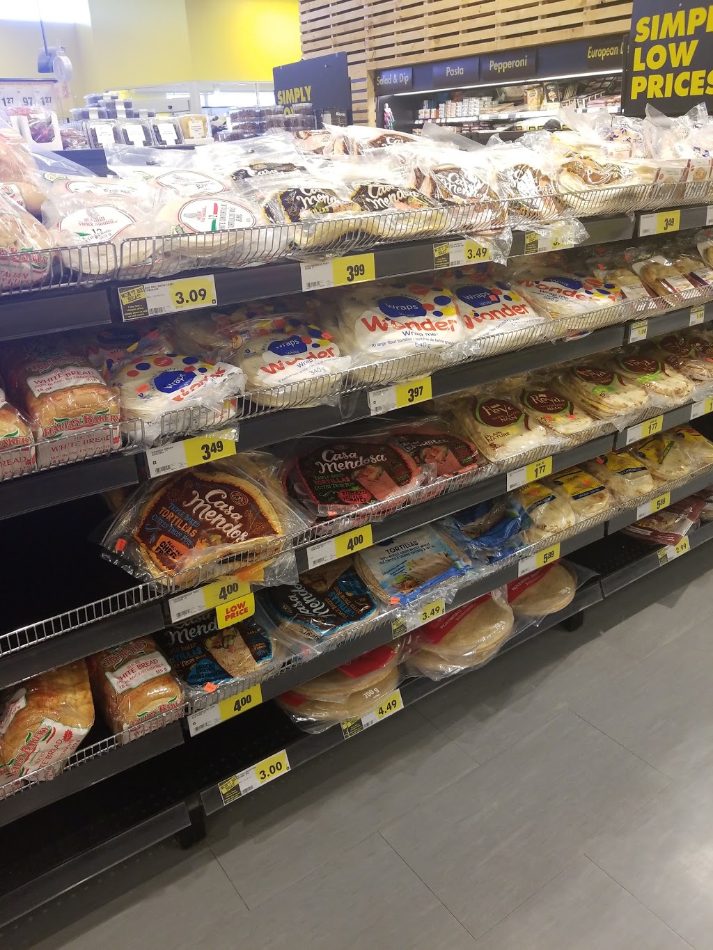 Matt & Ashleys No Frills | 11405 40 Ave NW, Edmonton, AB T6J 0R4, Canada | Phone: (866) 987-6453