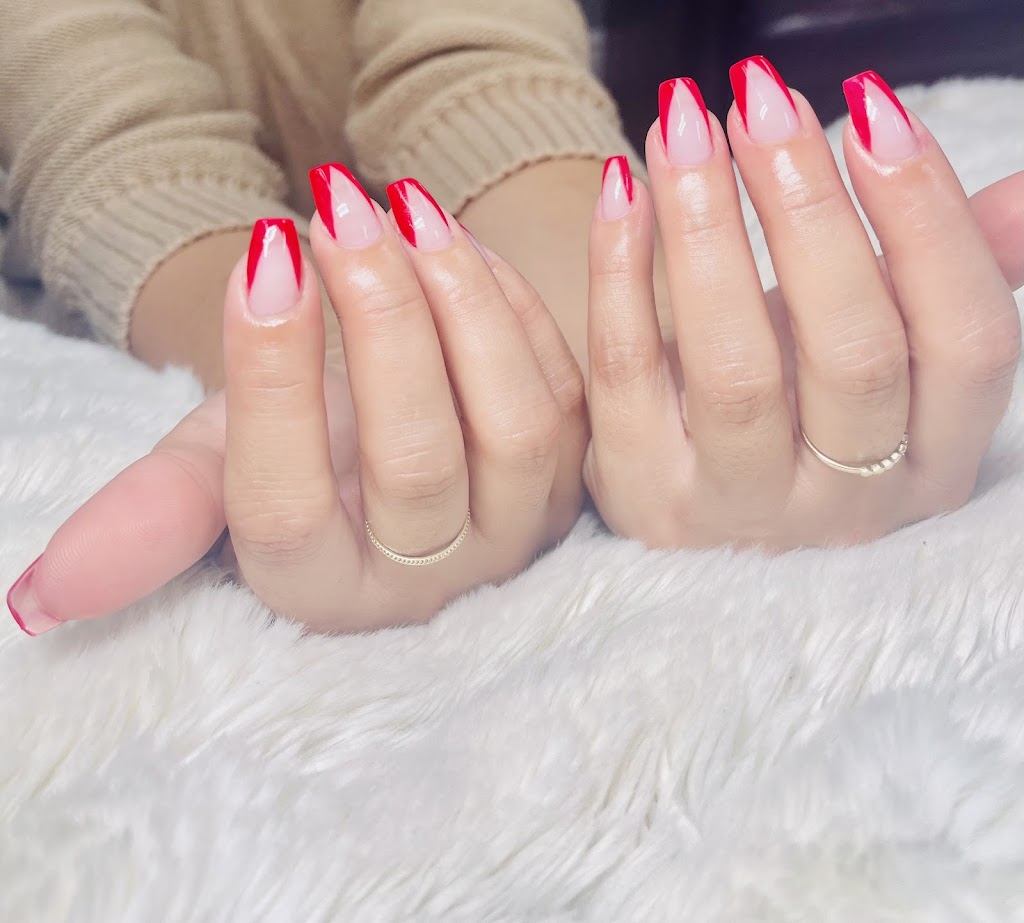 Nails by Nelly | Bd du Curé-Labelle, Laval, QC H7B 2V2, Canada | Phone: (514) 553-6379