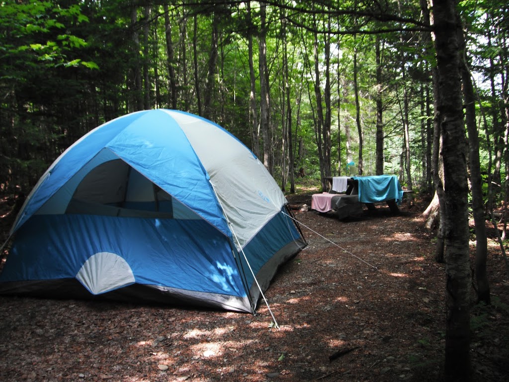 Camping Cédrière Mountain | 4149 Chemin de la Montagne, Milan, QC G0Y 1E0, Canada | Phone: (819) 888-1064