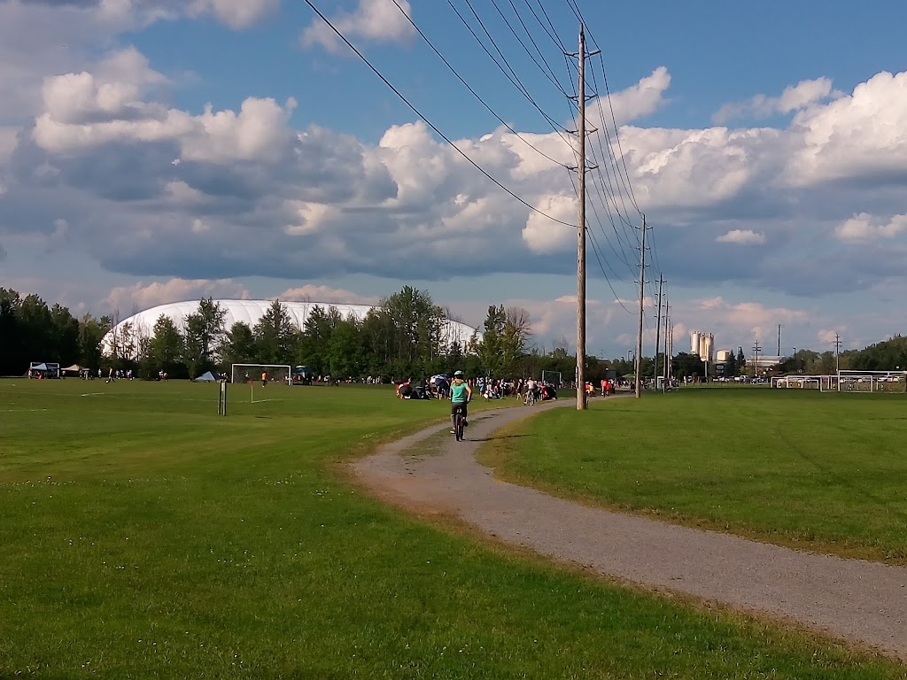 Hornets Nest Soccer Park | 1662 Bearbrook Rd, Gloucester, ON K1B 1C4, Canada | Phone: (613) 590-1660