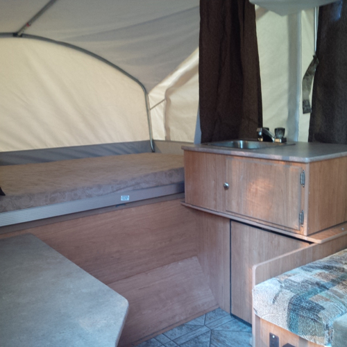 Tenttrailerrentals.ca | 17786 97 Ave, Surrey, BC V4N 4B3, Canada | Phone: (604) 808-4678