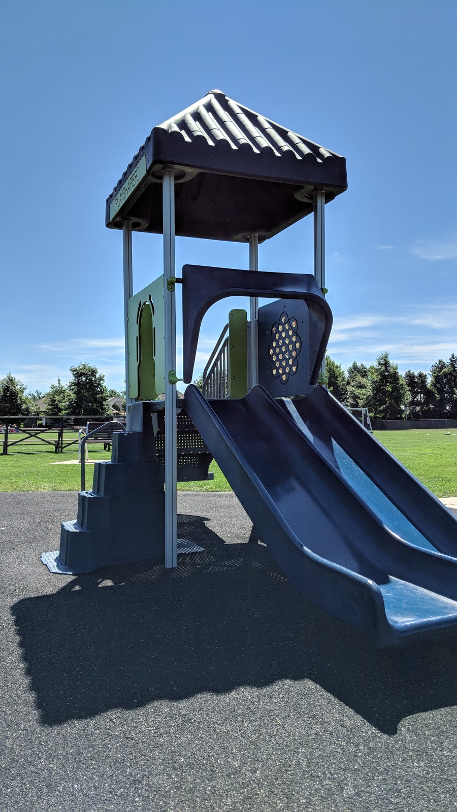 Virgil Splashpad | Virgil, Niagara-on-the-Lake, ON L0S 1T0, Canada