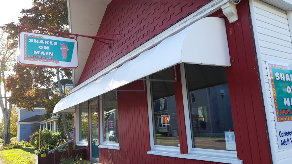 Shakes on Main | 465 Main St, Lawrencetown, NS B0S 1M0, Canada | Phone: (902) 584-7284