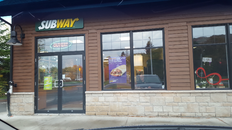 Restaurant SUBWAY | 1025 Boulevard du Lac, Lac-Beauport, QC G3B 0X1, Canada | Phone: (418) 316-2838