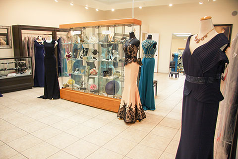 Mona Richie Boutique | 4040 Steeles Ave W Suite 7 & 8, Woodbridge, ON L4L 4Y5, Canada | Phone: (905) 856-6888