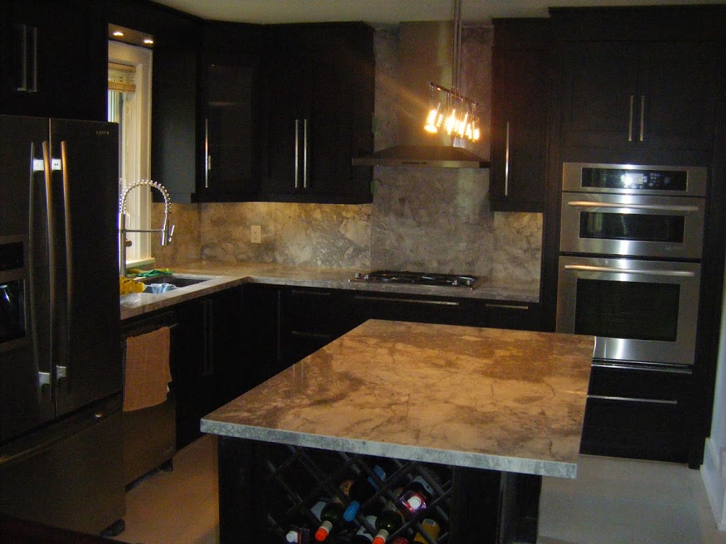 Adroit Renovations | 299 Rosewell Ave #1, Toronto, ON M4R 1N2, Canada | Phone: (416) 993-6343