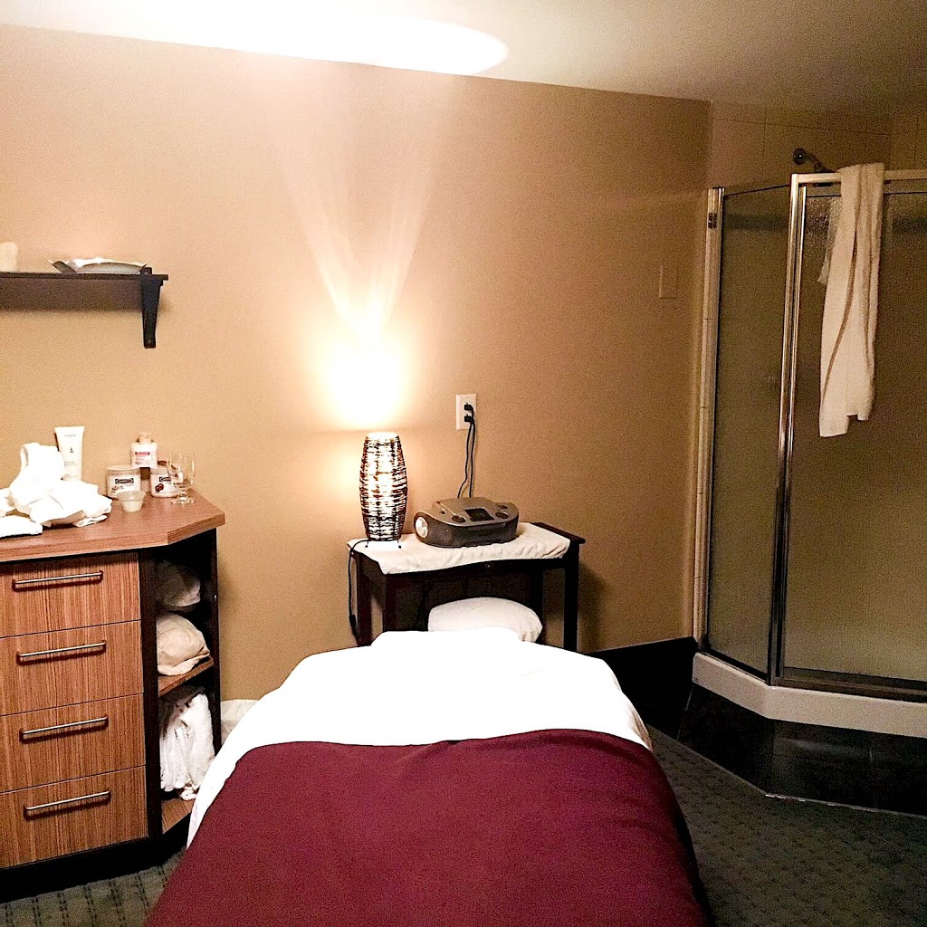 Amerispa Estrimont Suites & Spa | 44 Avenue de lAuberge, Orford, QC J1X 6J3, Canada | Phone: (819) 843-5439