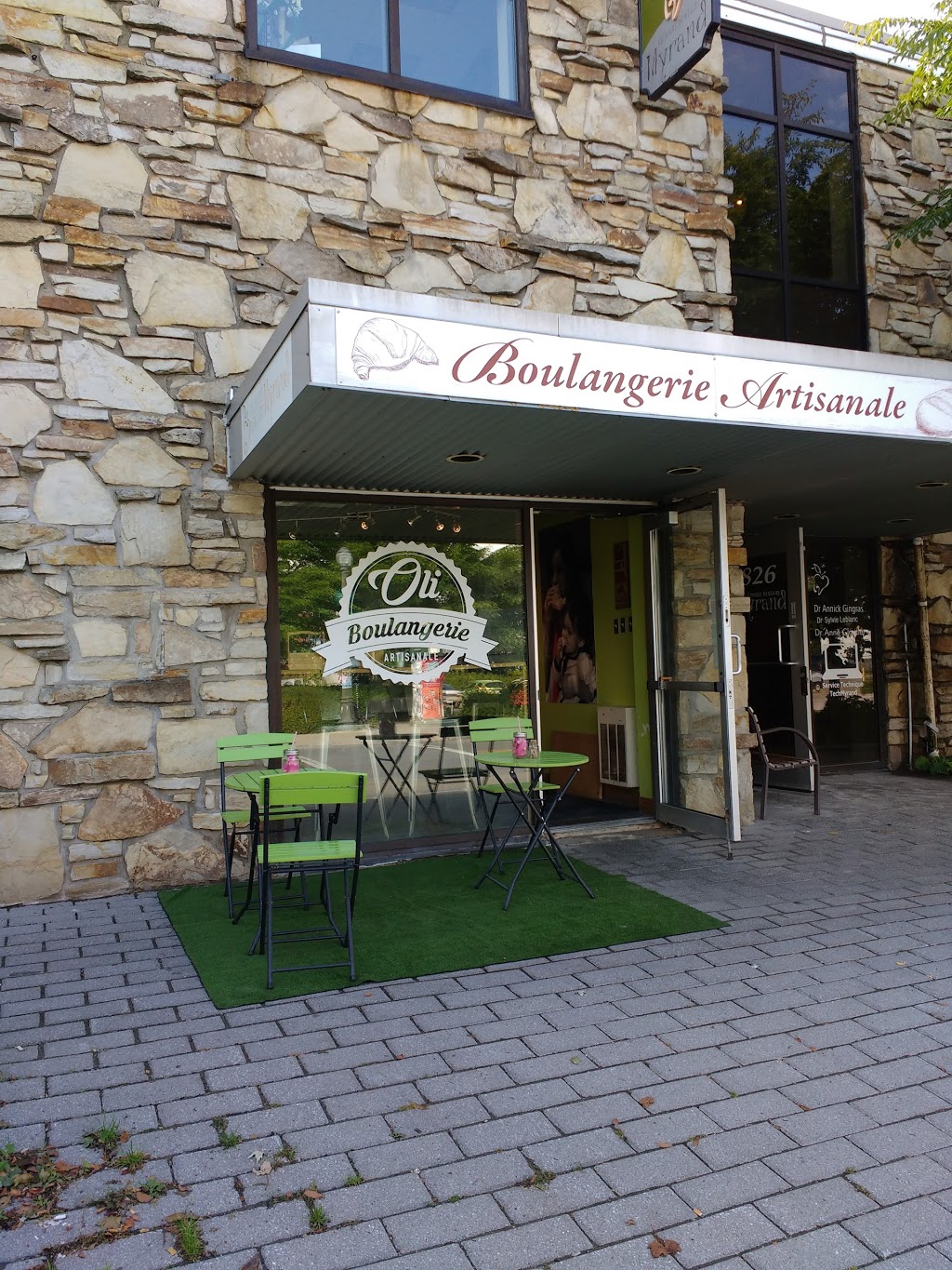 Boulangerie Oli | 826 Avenue Myrand, Québec, QC G1V 2V5, Canada | Phone: (418) 527-5627