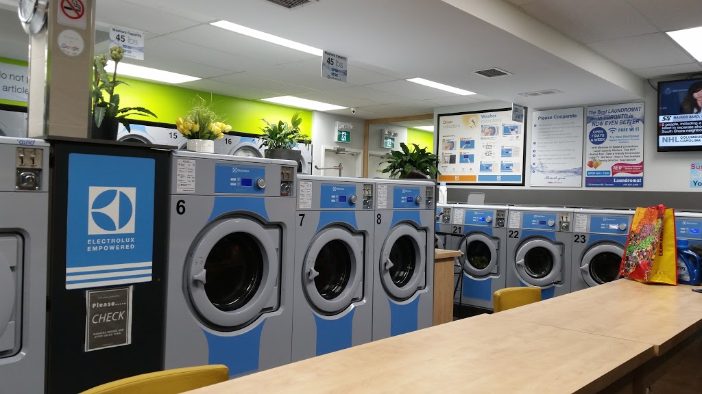 COIN O RAMA Laundromat | 172 Harbord St, Toronto, ON M5S 1H4, Canada | Phone: (416) 921-3438