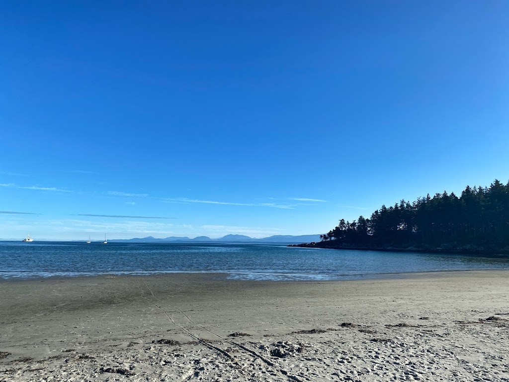 Tribune Bay Provincial Park Entrance | St Johns Point Rd, Hornby Island, BC V0R 1Z0, Canada | Phone: (800) 689-9025