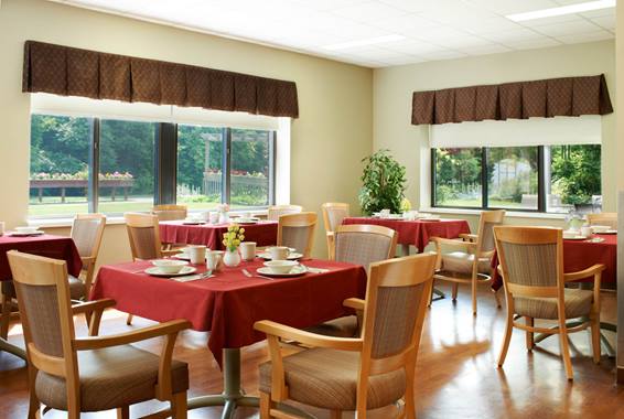 Garden City Manor Long-Term Care Home | 168 Scott St, St. Catharines, ON L2N 1H2, Canada | Phone: (905) 934-3321