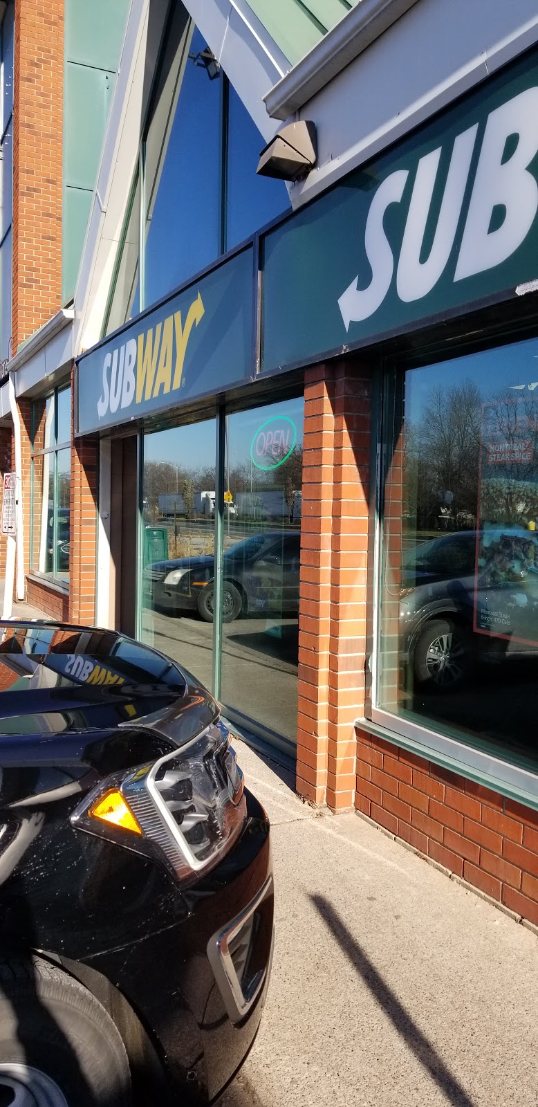 Subway | 1690 Huron Church Rd, Windsor, ON N9C 2L1, Canada | Phone: (519) 252-4696