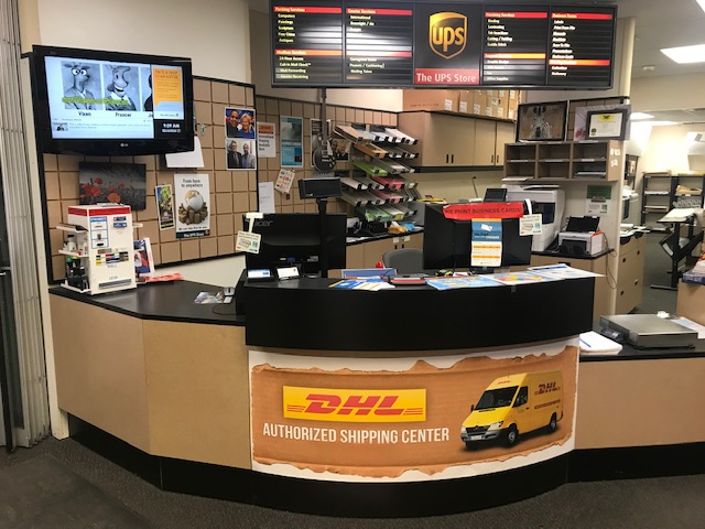 DHL Authorized Shipping Centre | 610 Ford Dr #2, Oakville, ON L6J 7W4, Canada | Phone: (905) 849-4503