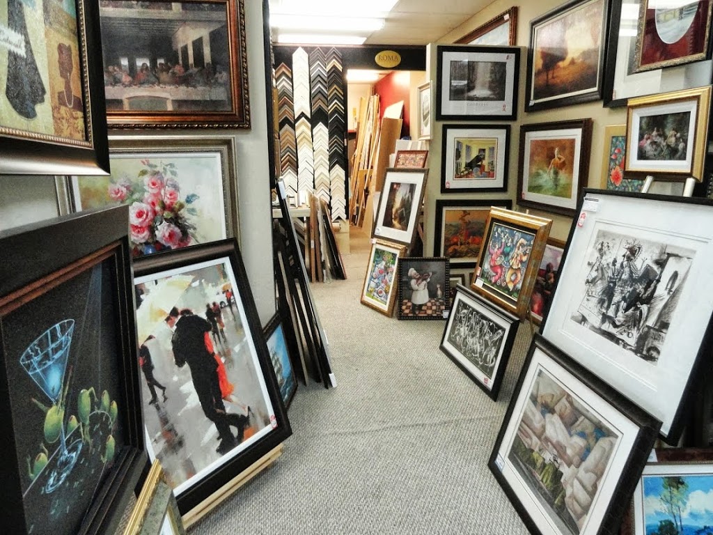 Urban Frame Art Gallery | 1054 Centre St, Thornhill, ON L4J 3M8, Canada | Phone: (905) 709-9119