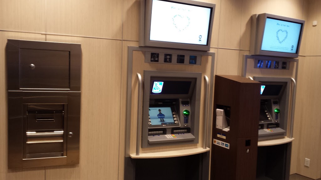 Royal Bank ATM | 1100 Rue Wellington, Montréal, QC H3C 0M5, Canada | Phone: (514) 218-2027