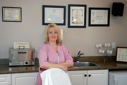 Electrolysis By Shelly | 46746 First Ave, Chilliwack, BC V2P 1X7, Canada | Phone: (604) 792-5272