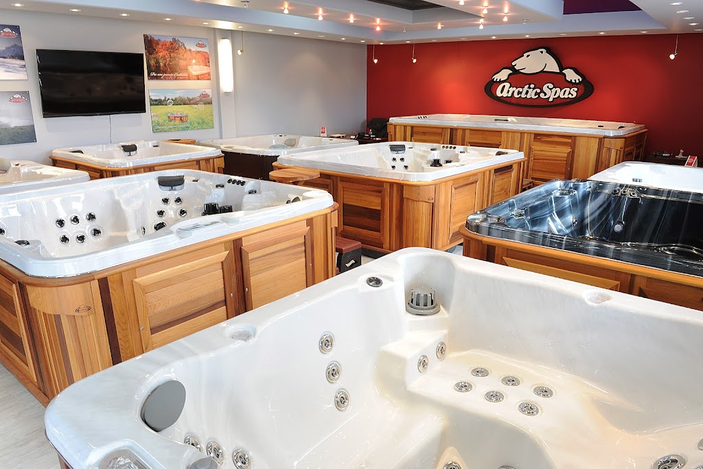 Arctic Spas | 7455 Bd Marie-Victorin, Brossard, QC J4W 1A9, Canada | Phone: (450) 486-7455