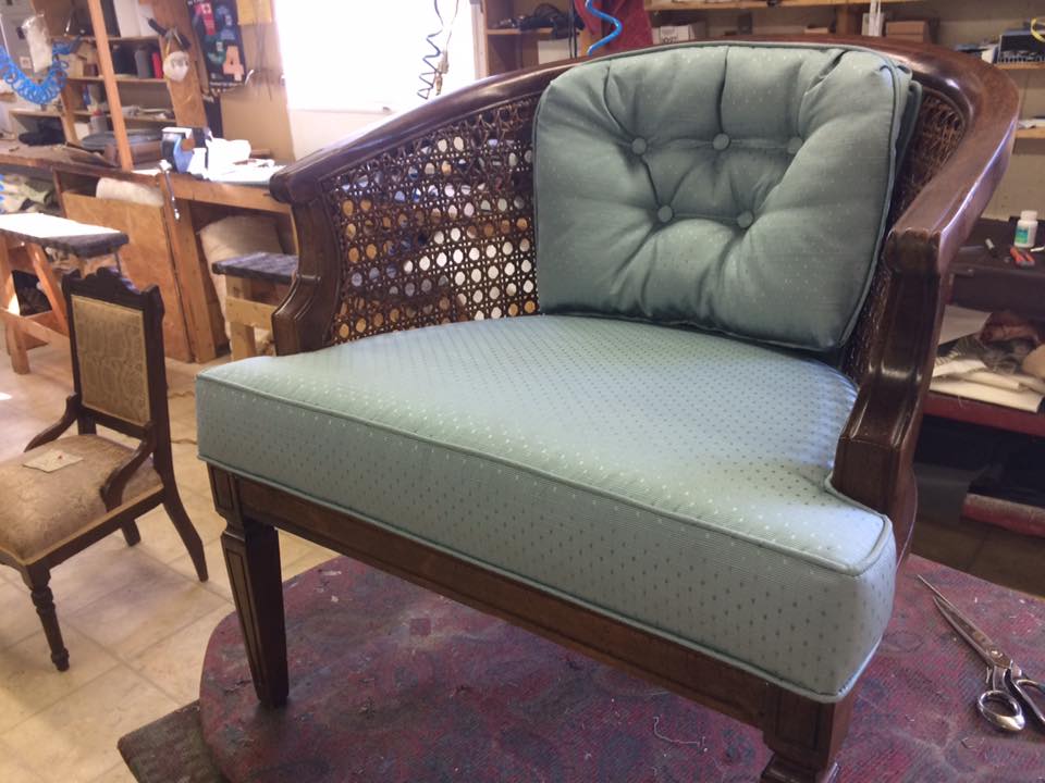 Alex Upholstery Services | 42 Gwendolen Ave, North York, ON M2N 1A2, Canada | Phone: (647) 299-8770