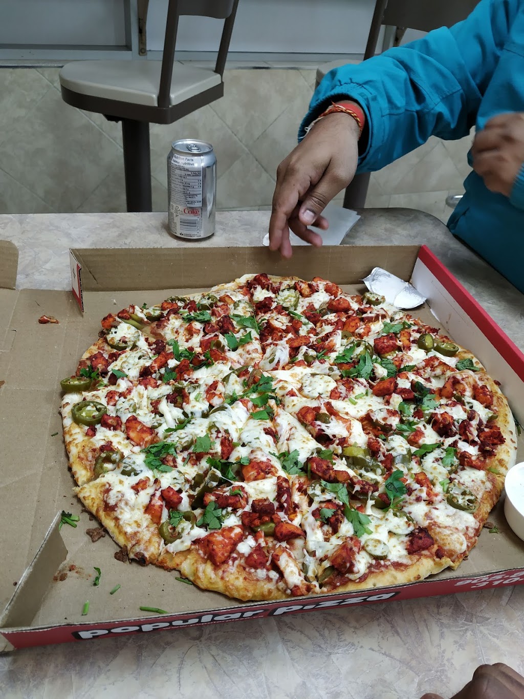 Popular Pizza | 5380 Terry Fox Way, Mississauga, ON L5V 0A5, Canada | Phone: (905) 814-1814