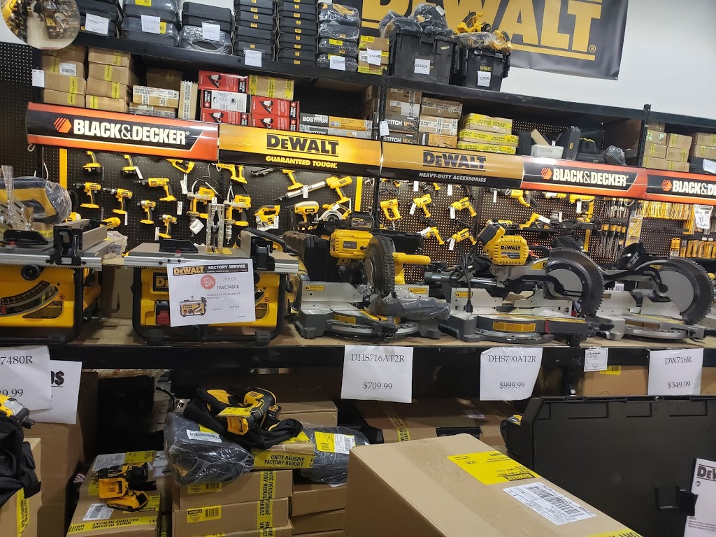 DeWalt | 7250 Boul Langelier, Saint-Léonard, QC H1S 2X6, Canada | Phone: (514) 722-1021