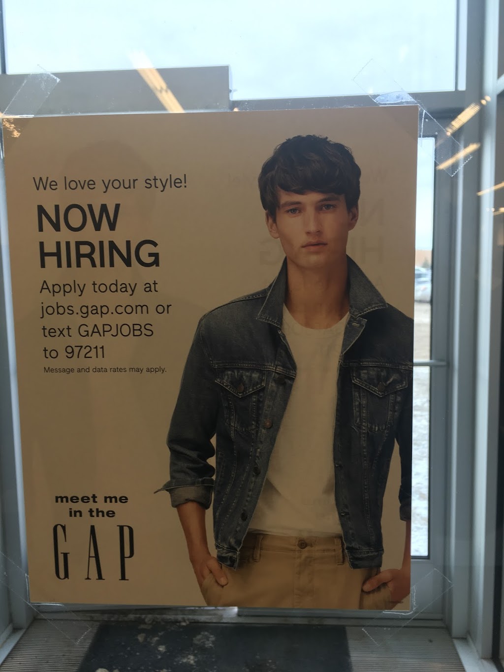 Gap Outlet | 377 Main St, Thunder Bay, ON P7B 5L6, Canada | Phone: (807) 344-6344