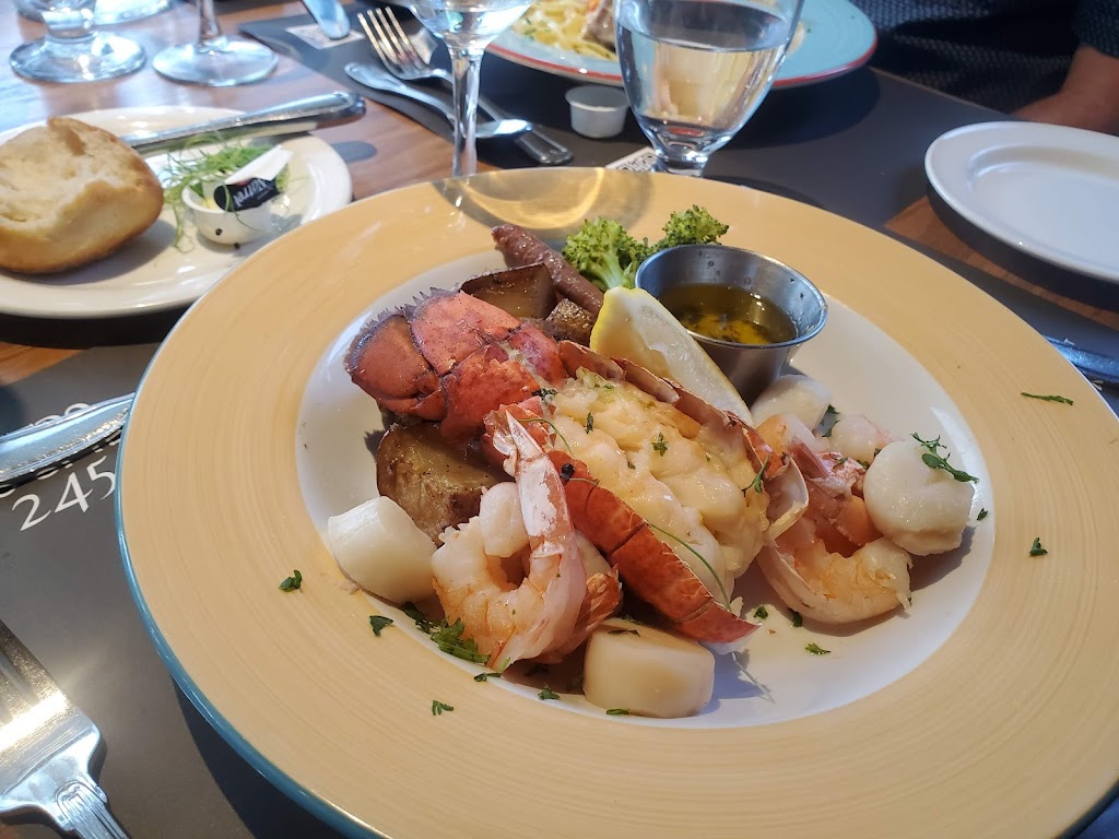 LOrchidée | 439 Rue St Étienne, La Malbaie, QC G5A 1H4, Canada | Phone: (418) 665-1070