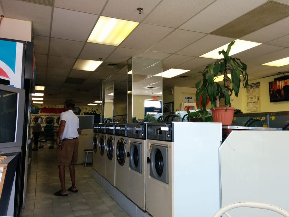 Dundas Coin Laundry & Dry Cleaning | 1916 Dundas St E #5A, Whitby, ON L1N 2L6, Canada | Phone: (905) 432-7627