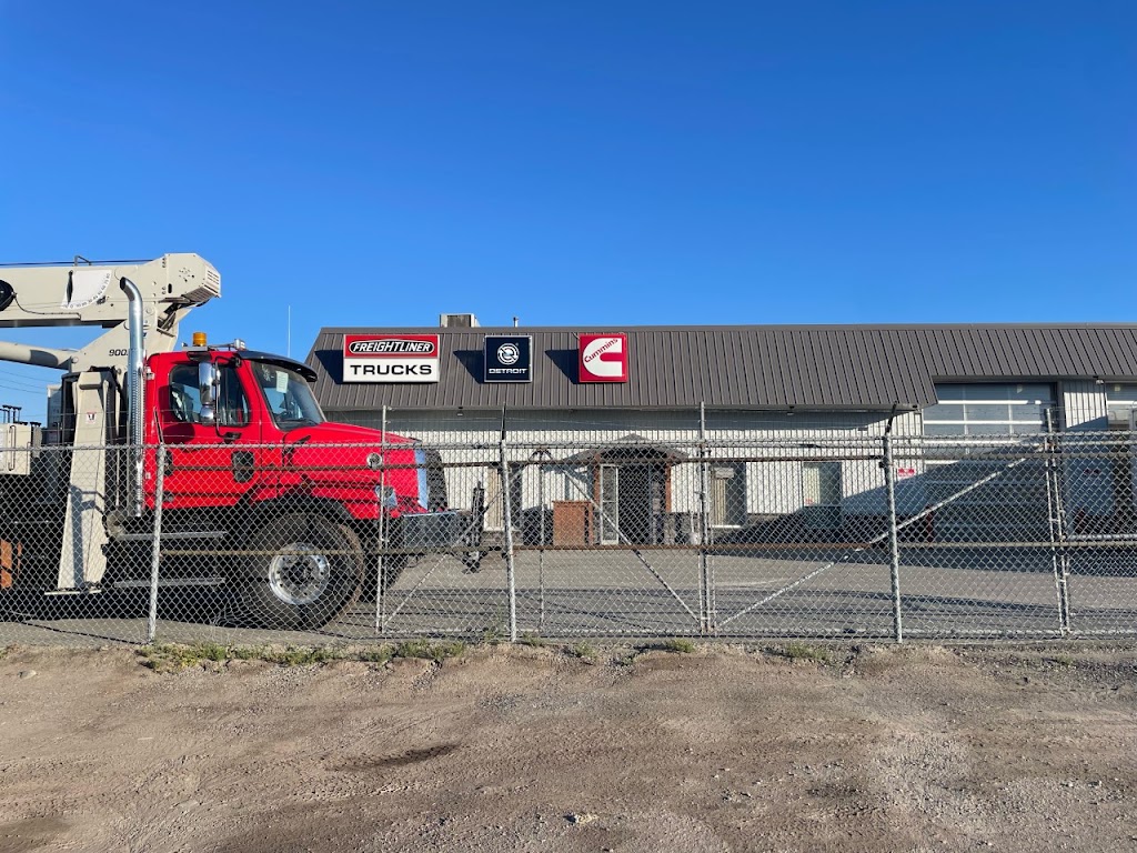 New West Truck Centres (Freightliner of Cranbrook) | 301 Slater Rd NW, Cranbrook, BC V1C 4Y5, Canada | Phone: (250) 489-4741