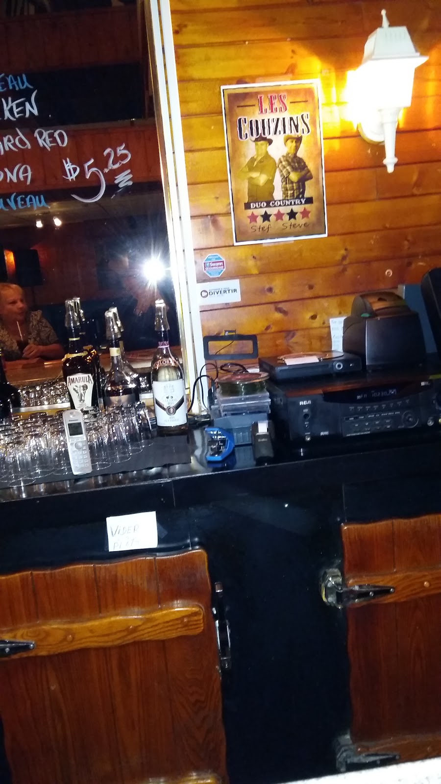 Bar Salon LEcluse | 1333 Rue Frigon, Shawinigan, QC G9N 3Z7, Canada | Phone: (819) 539-9933