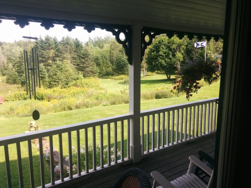 Old Riverside Lodge B & B | 98 Riverside Ave, Musquodoboit Harbour, NS B0J 2L0, Canada | Phone: (902) 889-3464