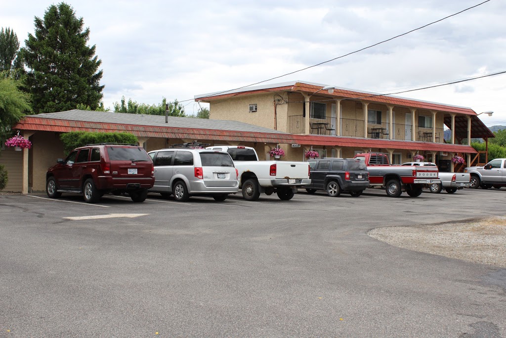 Maple Leaf Motel & RV Resort | 5457 BC-97, Oliver, BC V0H 1T1, Canada | Phone: (800) 566-6006