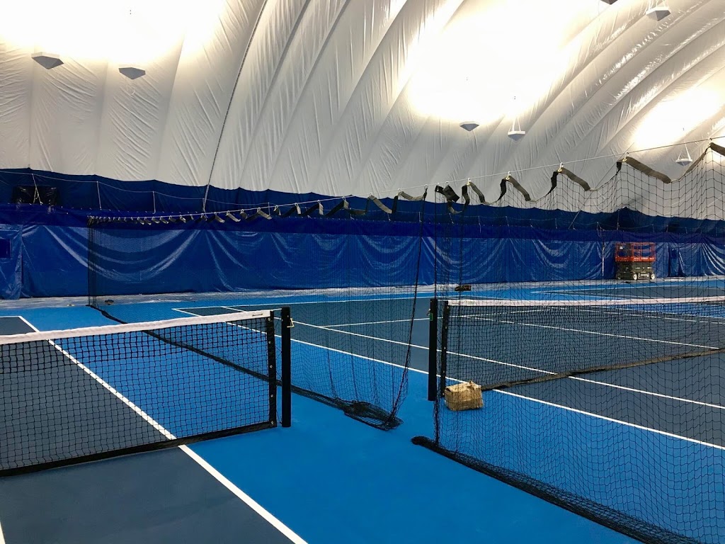 Marilyn Redvers Tennis Centre | 1390 Wellington St E, Aurora, ON L4G 7B6, Canada | Phone: (289) 466-5207