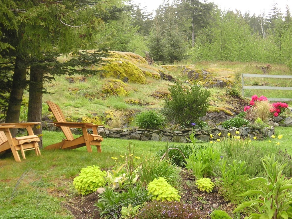 Hide and Seek B&B | 7803 Dalrae Pl, Sooke, BC V9Z 0R1, Canada | Phone: (250) 642-2775