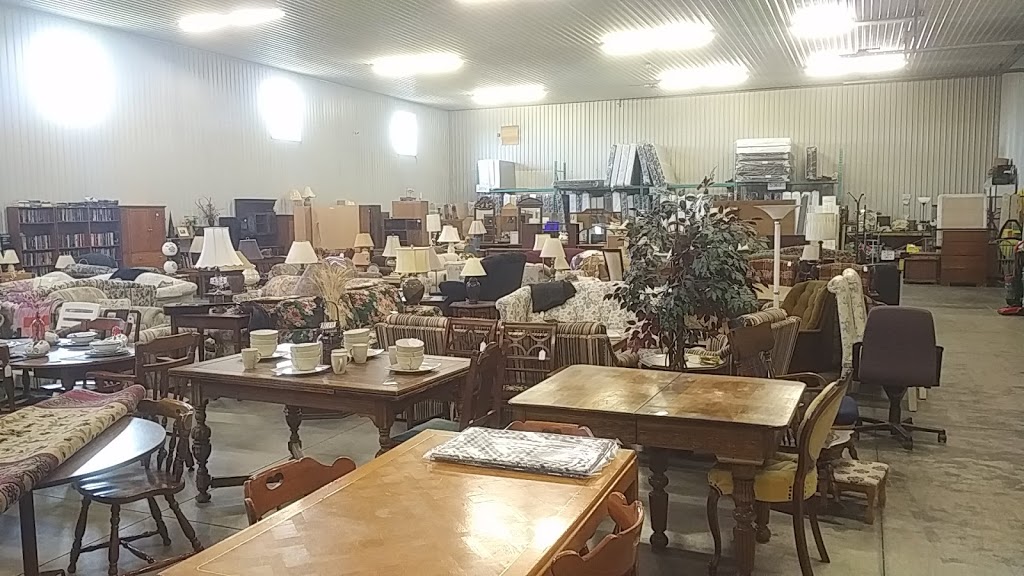 Parsons Used Furniture | 417 Parsons Ct, Goderich, ON N7A 4K3, Canada | Phone: (519) 612-1387