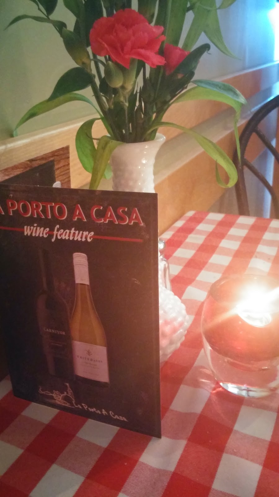 La Porto A Casa | 3500 Fallowfield Rd, Nepean, ON K2J 4B3, Canada | Phone: (613) 843-0825