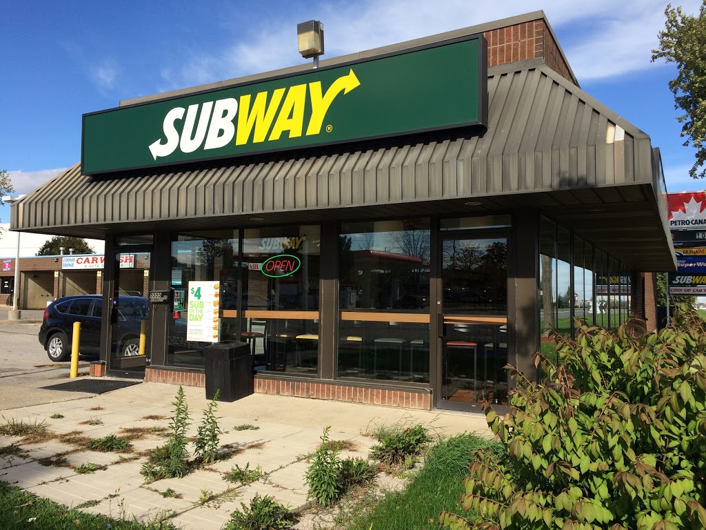 Subway | Petro Canada Gas/Convenience Store, 5555 Kennedy Rd, Mississauga, ON L4Z 3E1, Canada | Phone: (905) 501-9996