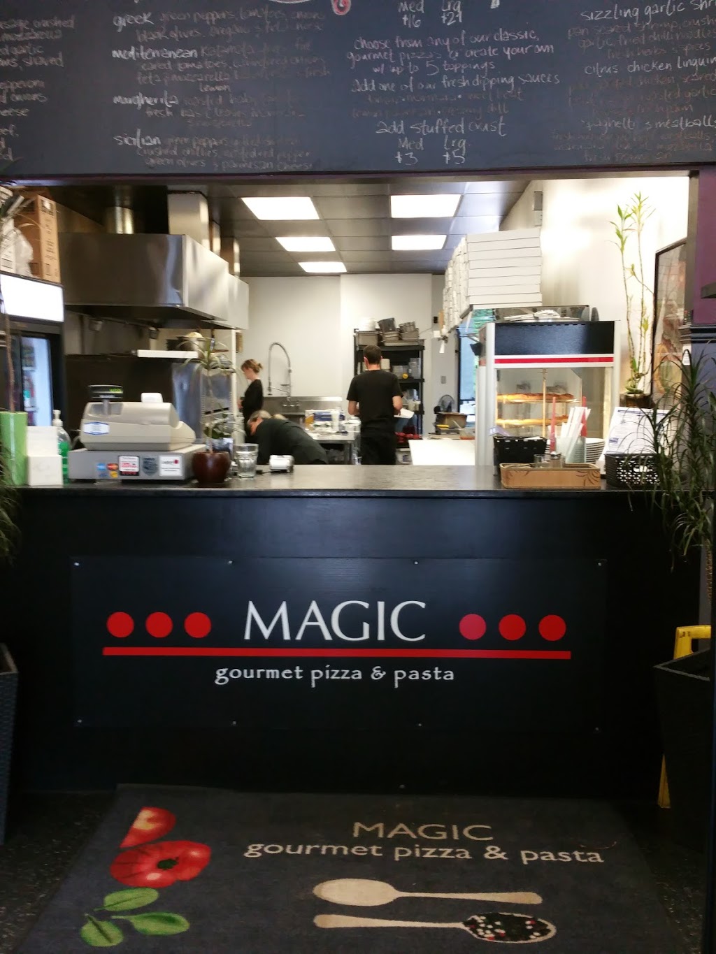 Magic Pizza | 624 OBrien St, Windsor, NS B0N 2T0, Canada | Phone: (902) 798-8088