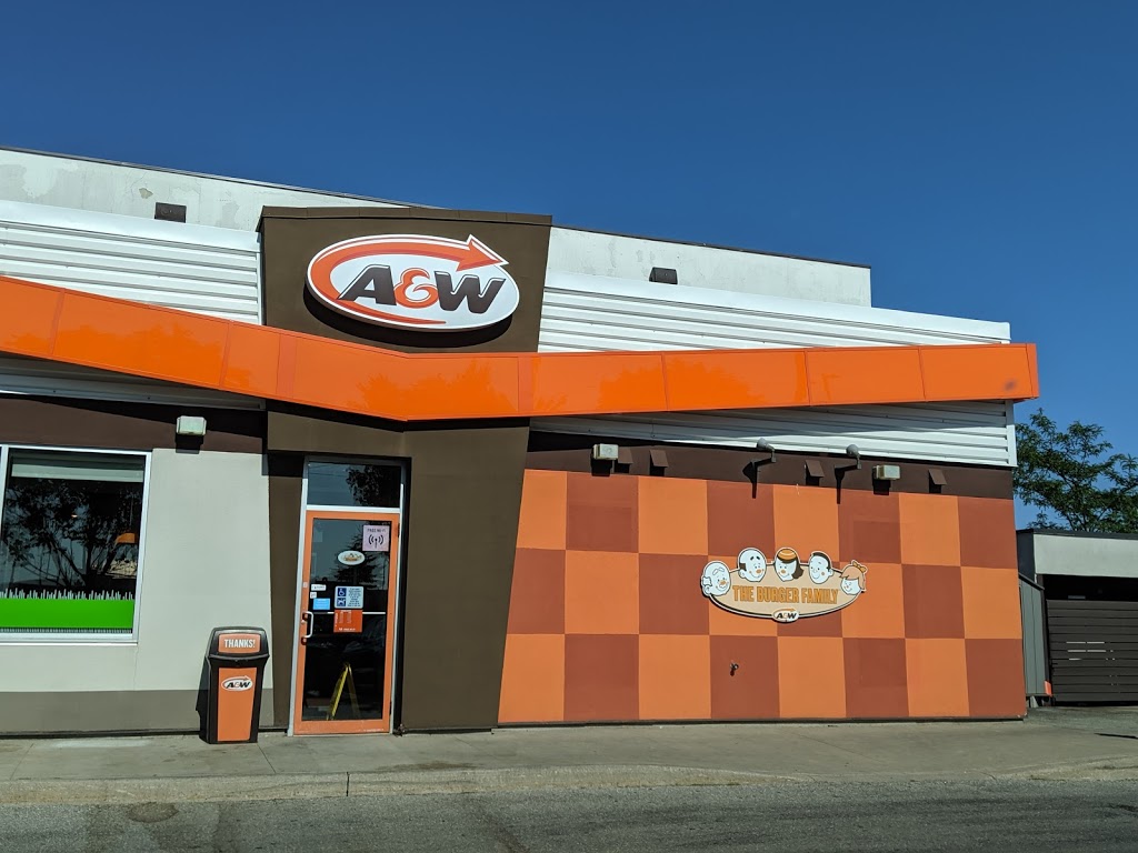 A&W Canada | 143 Mapleview Dr W, Barrie, ON L4N 9H7, Canada | Phone: (705) 735-4809